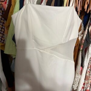 Elegant White Strapless Dress